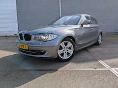 BMW 1-serie - 116i EffDyn. Ed. Business Line Ultimate Edition Leer, Trekhaak