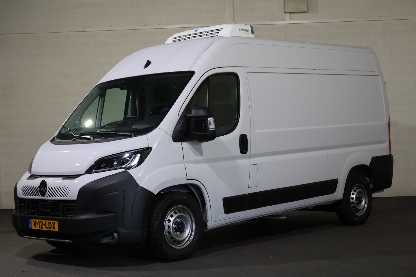 Citroën Jumper - 2.2 BlueHDi L2 H2 Automaat Koelwagen -20 Graden (in productie) - AutoWereld.nl