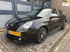 Alfa Romeo Giulietta - 1.4 T Exclusive Automaat, Topstaat