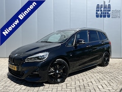 BMW 2-serie Gran Tourer - 220i Automaat 7-persoons High Executive Launch Edition M-Sport Trekhaak leder Panoramadak