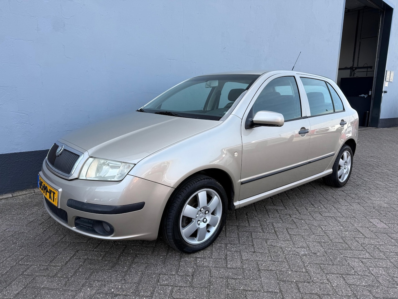 Skoda Fabia - 2.0 Elegance 1e Eigenaar 5-Deurs - Airco - LMV - AutoWereld.nl