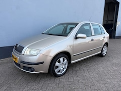 Skoda Fabia - 2.0 Elegance 1e Eigenaar 5-Deurs - Airco - LMV