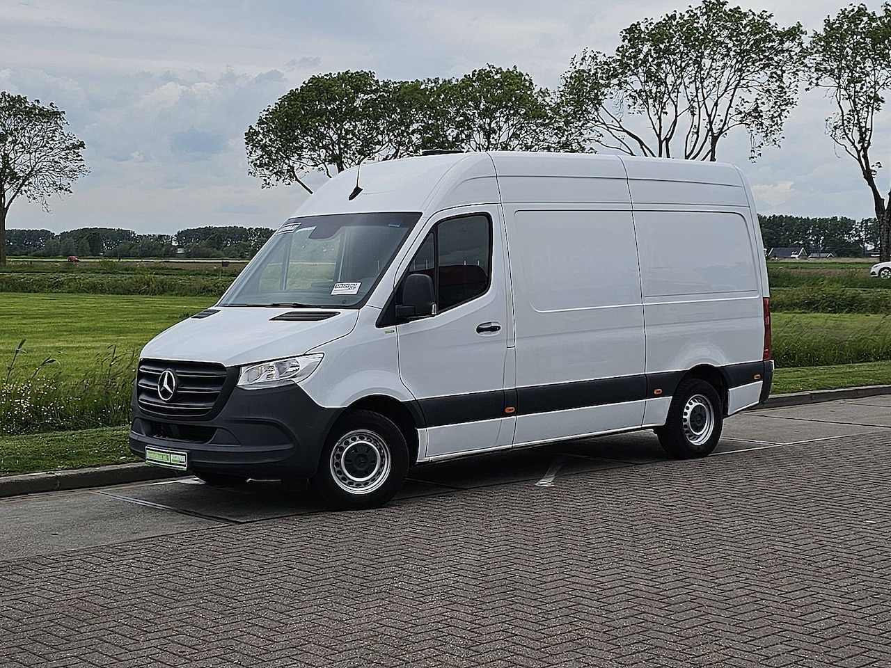 Mercedes-Benz Sprinter - 315 1.9 CDI L2H2 L2H2 Navi RWD Mbux Automaat Trekhaak Airco Cruise Control Euro6 150 PK! - AutoWereld.nl
