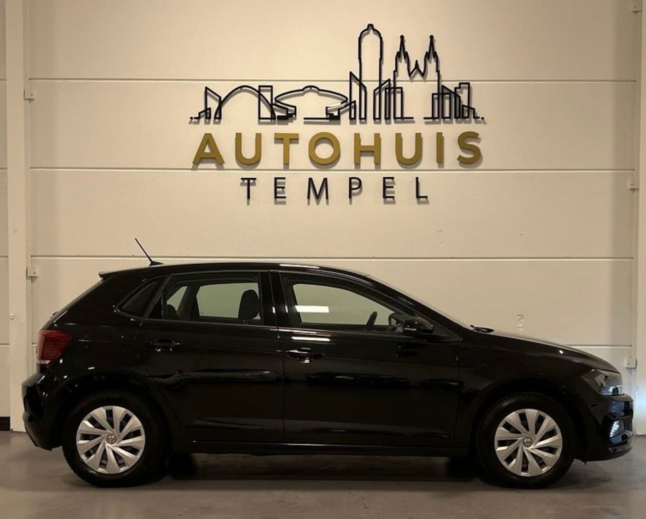 Volkswagen Polo - 1.0 TSI Comfortline Nap Airco Cruise Bluetooth Start/Stop Parkeersensoren Isofix - AutoWereld.nl