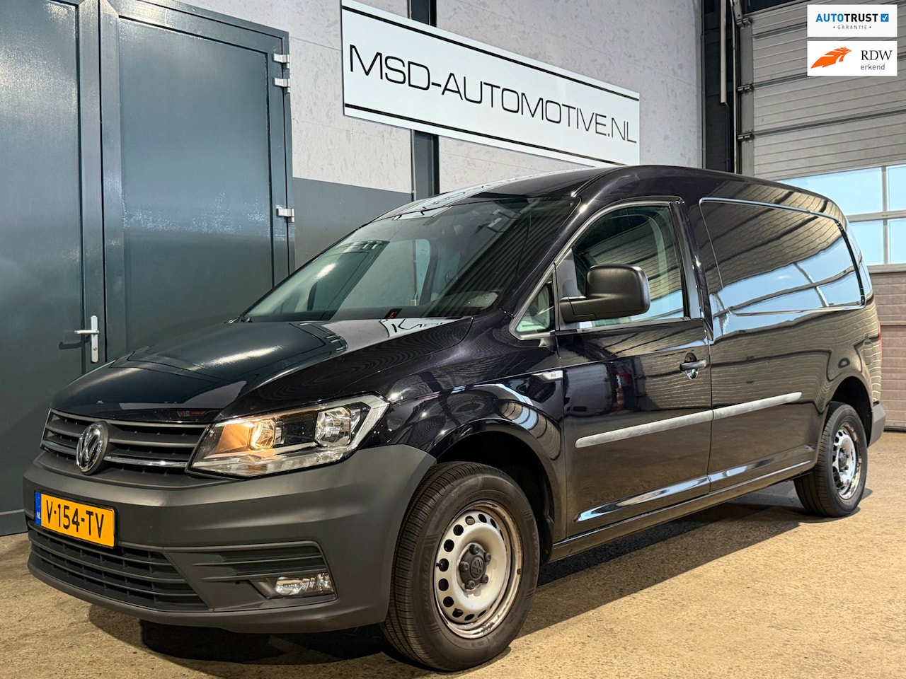 Volkswagen Caddy Maxi - 2.0 TDI L2H Maxi|102pk|Camera|Carplay|Trekhaak ! - AutoWereld.nl