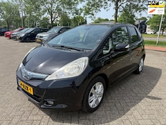 Honda Jazz - 1.4 Hybrid Elegance / AUTOMAAT / AIRCO / APK / NAP / PANO / BOEKJES / ZEER NETTE AUTO