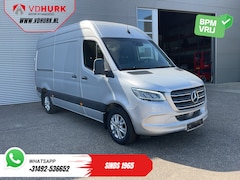Mercedes-Benz Sprinter - 316 2.2 CDI Aut. L2H2 LED/ Standkachel/ 10, 25”MBUX/ Gev.Stoel/ Stoelverw./ 360 Camera/ Cl