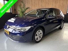 Volkswagen Golf - 1.0 TSI Life LED NAVI DEALER ONDERHOUDEN