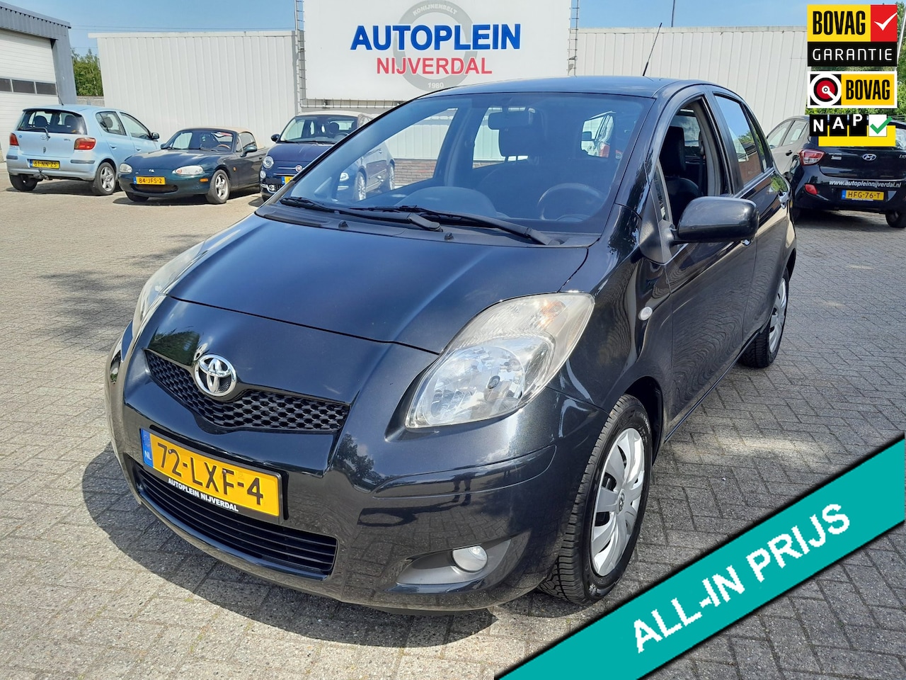 Toyota Yaris - 1.3 VVTi Aspiration nette goed onderhouden yaris! - AutoWereld.nl