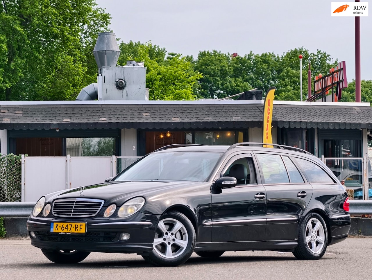 Mercedes-Benz E-klasse Combi - 320 Classic / ALLE ONDERHOUD GEDAAN / RIJD EN SCHAKELD GOED / - AutoWereld.nl