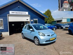 Toyota Aygo - 1.0-12V