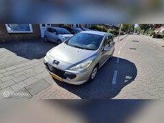 Peugeot 307 - 1.6-16V XS