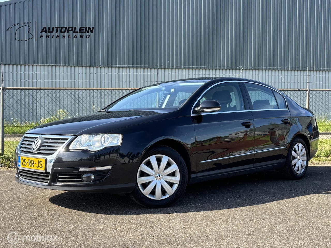 Volkswagen Passat - 2.0 FSI Comfort|Clima|Trekhaak|Apk 1-2027 - AutoWereld.nl