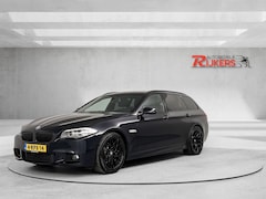 BMW 5-serie Touring - 520i M-Pakket Automaat Panodak, Apple Carpl, Cruise Cont, Camera A, Climate Cont, Stoel ve