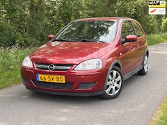 Opel Corsa - 1.2-16V Silverline | Airco Nu € 1.450,