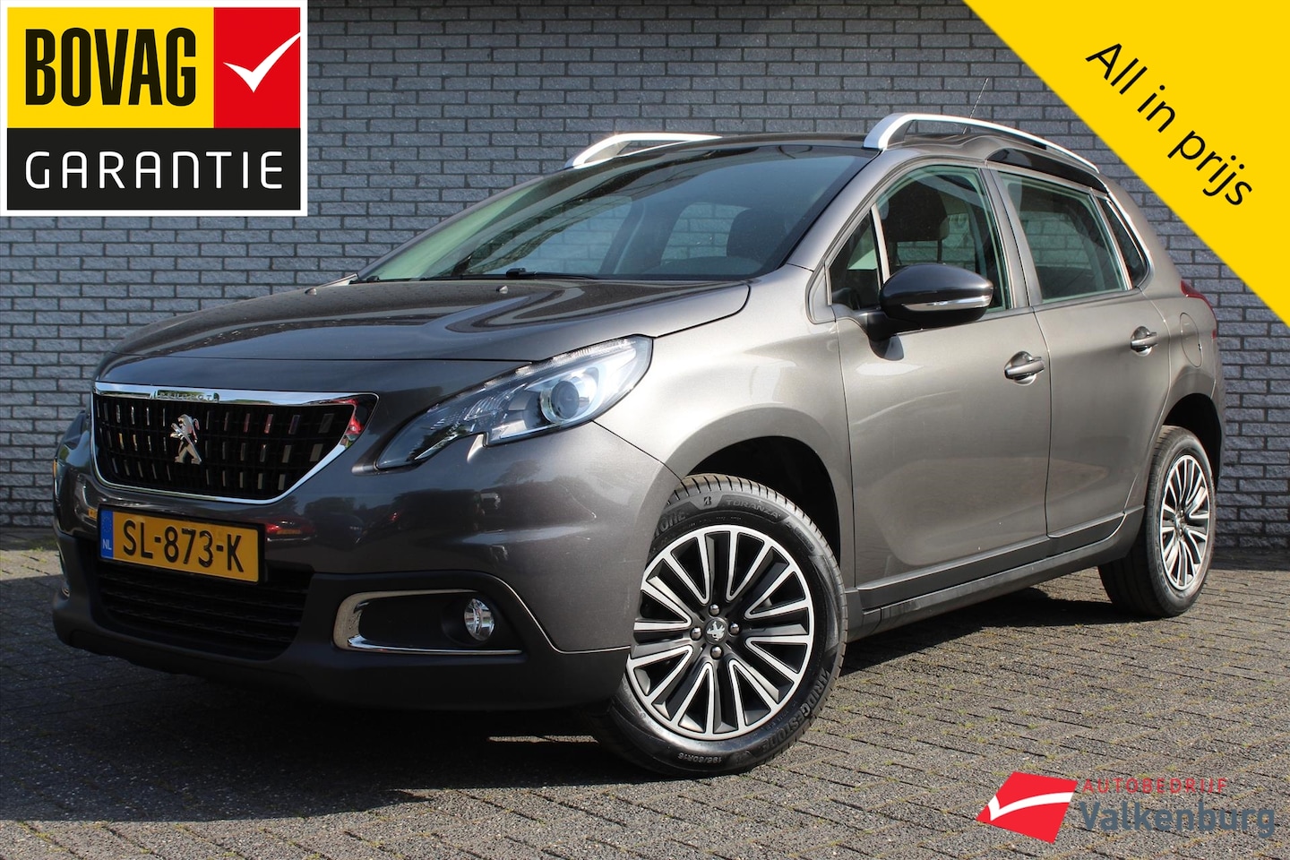 Peugeot 2008 - 1.2 PureTech Blue Lion | Trekhaak | Bluetooth | Cruise | Navi | Airco - AutoWereld.nl