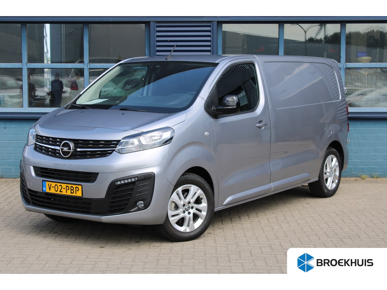 Opel Vivaro - L2 2.0 180 PK AUTOMAAT NAVI | CAMERA | 17" VELGEN | NIEUWE AUTO! - AutoWereld.nl