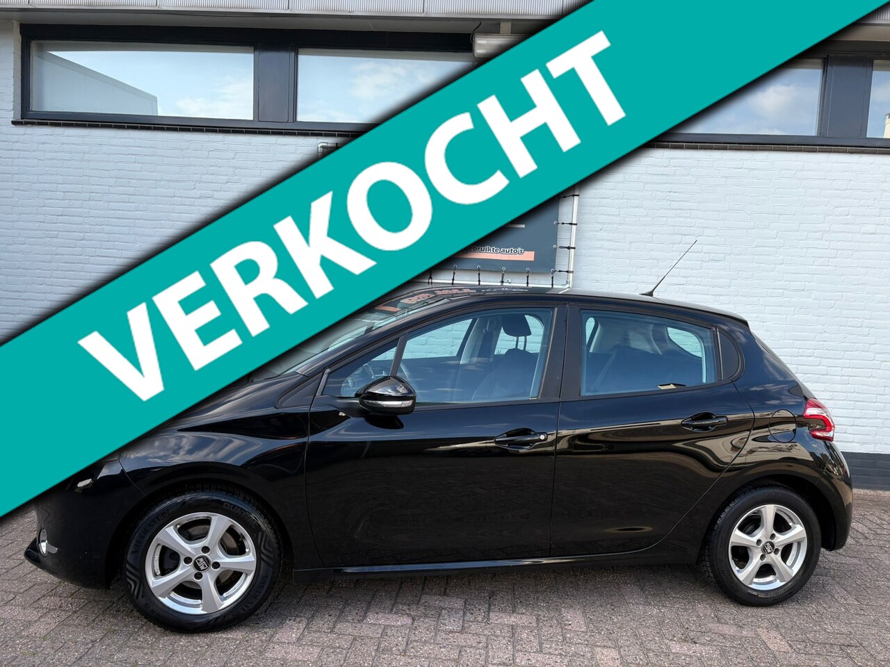 Peugeot 208 - 1.2 Vti Envy 1.2 VTi Envy - AutoWereld.nl