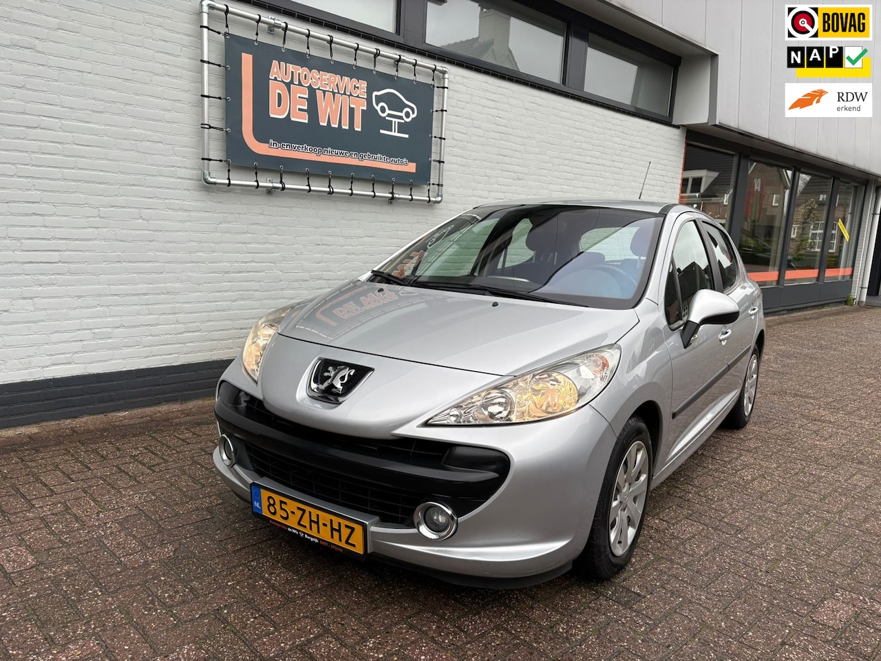 Peugeot 207 - 1.6 VTi XS lage km stand met NAP - AutoWereld.nl