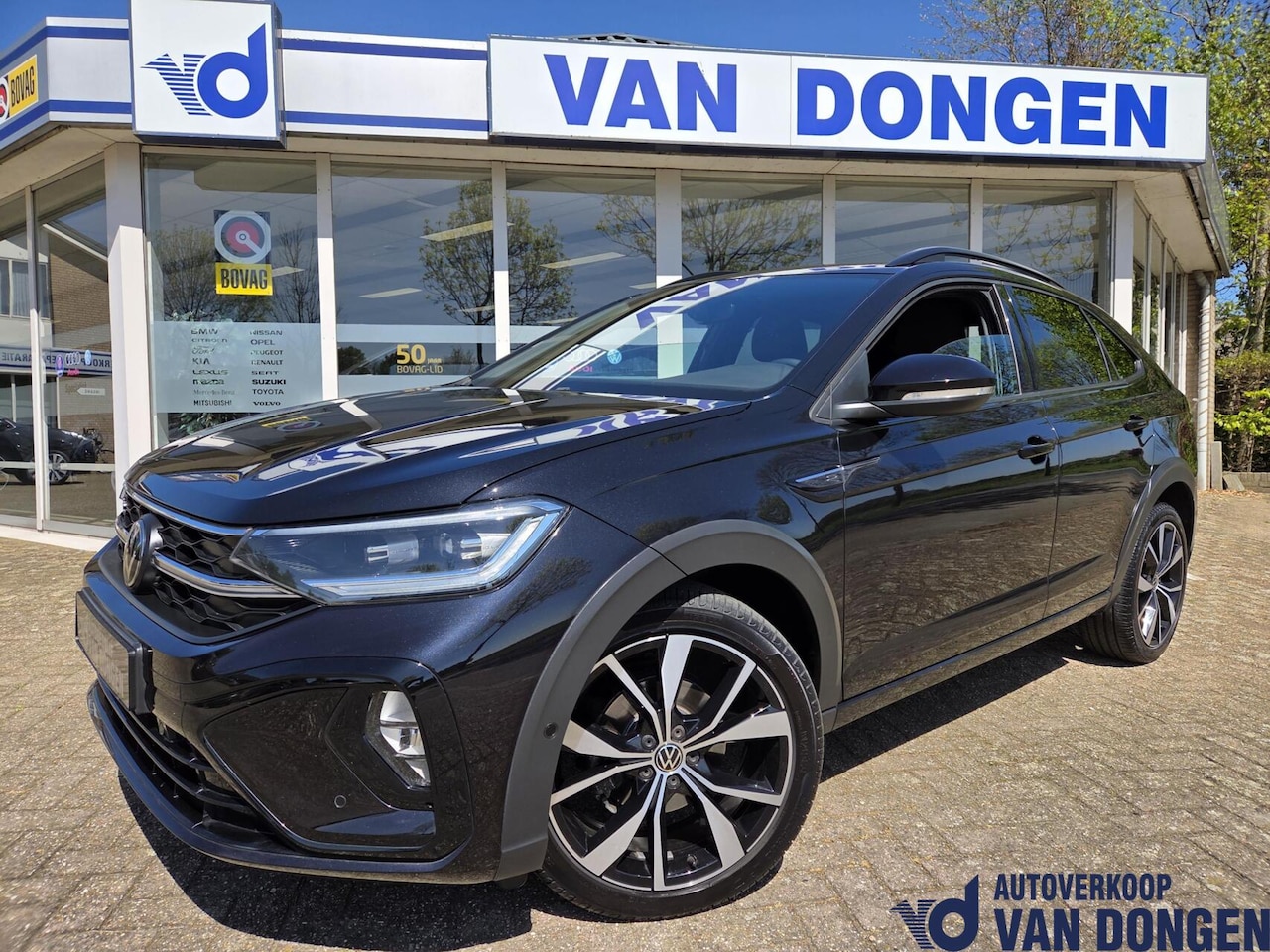 Volkswagen Taigo - 1.0 TSI R-Line Business Automaat | IQ Light / 18" / Virtual / Keyless / Camera / Carplay - AutoWereld.nl