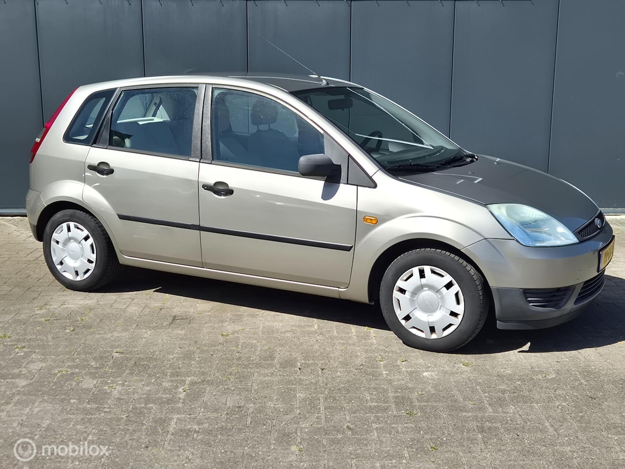 Ford Fiesta - 1.3 Ambiente|Trekhaak|Elek.ramen|APK 5-2027 - AutoWereld.nl