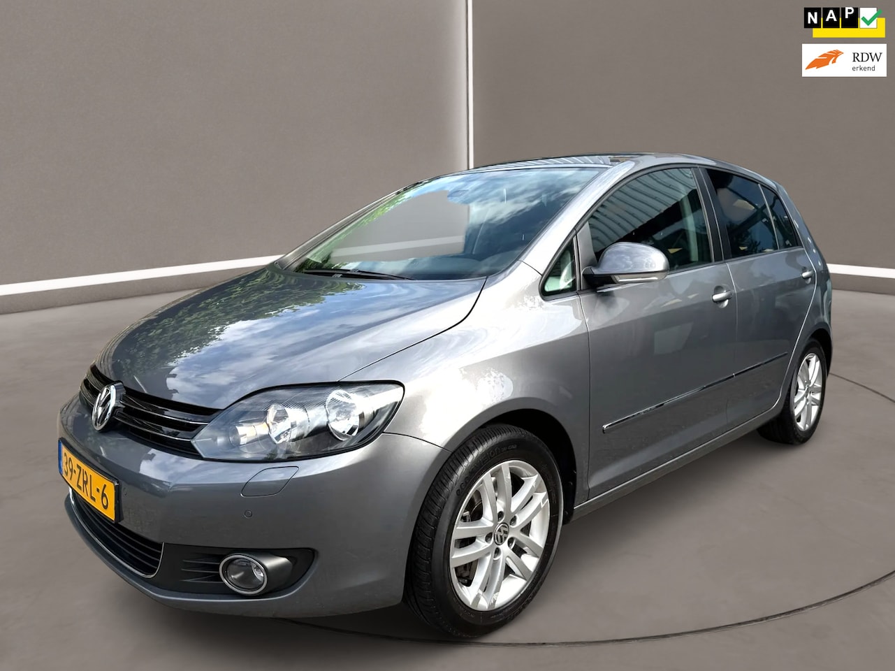 Volkswagen Golf Plus - 1.4 TSI Highline 161 Pk Airco Navi 81 dkm Nap 1e Eig. - AutoWereld.nl