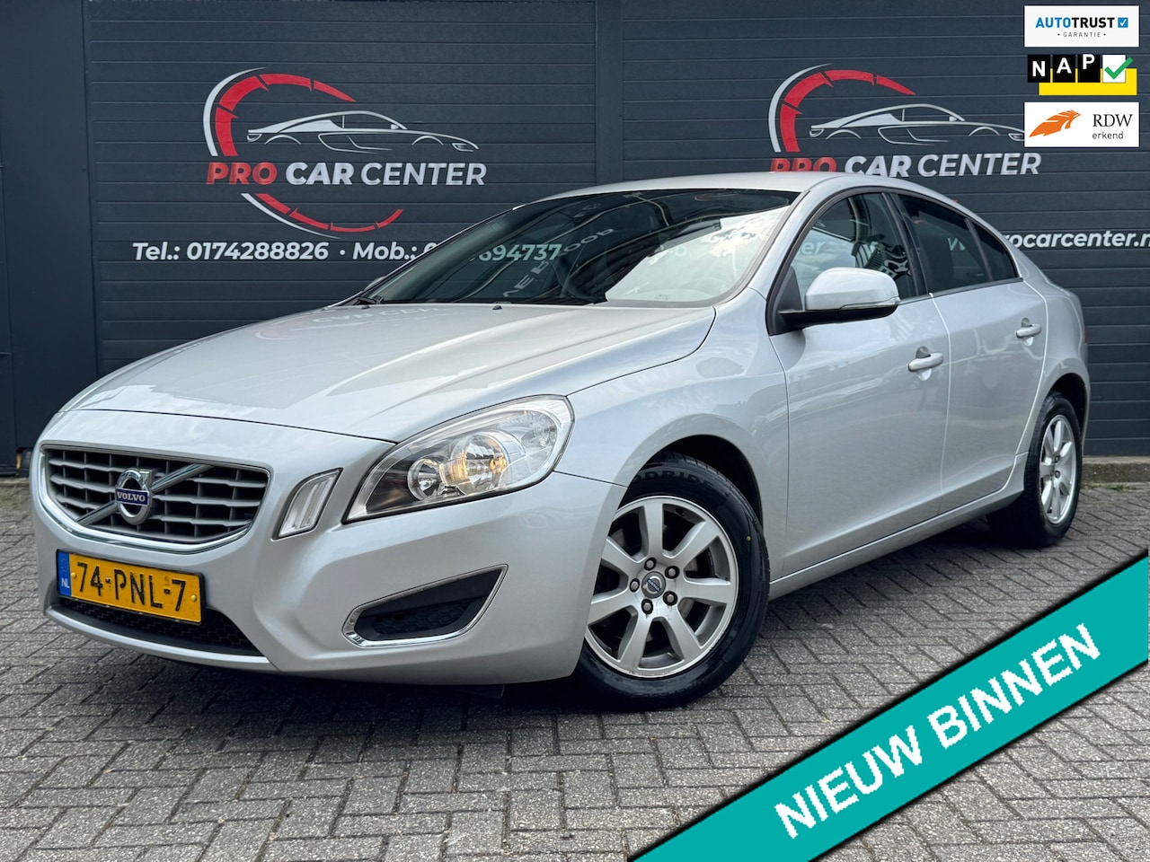 Volvo S60 - 1.6 T4 Kinetic AUT | CLIMATE | CRUISE | PDC | 2e EIGENAAR | NAVI | EL.RAMEN | NAP | APK | - AutoWereld.nl