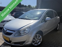 Opel Corsa - 1.2-16V Enjoy / Airco / APK Nieuw / Zeer netjes
