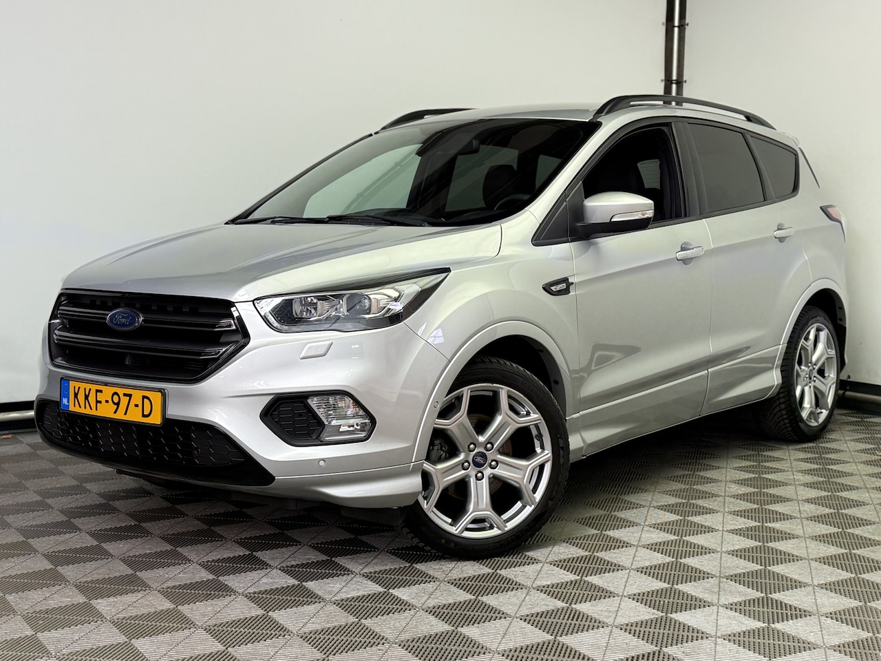 Ford Kuga - 1.5 EcoBoost ST Line Zeer Compleet - AutoWereld.nl