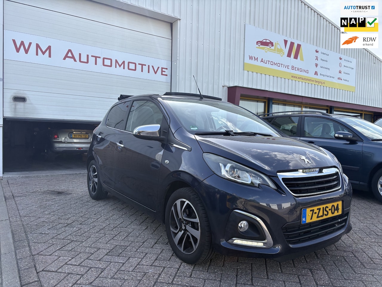 Peugeot 108 - 1.2 VTi Allure CABRIO LEDER - AutoWereld.nl