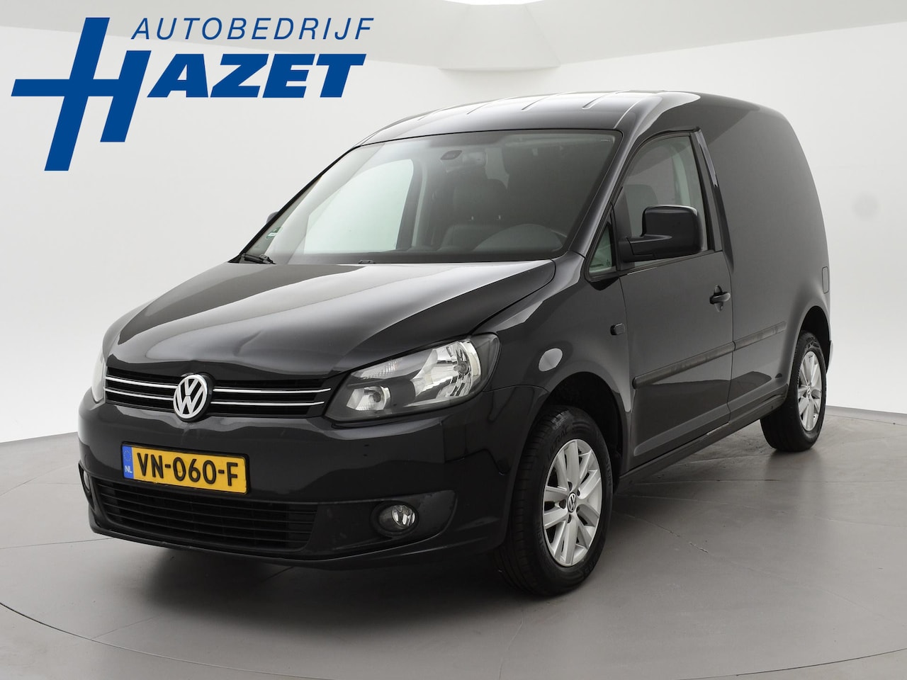 Volkswagen Caddy - 1.6 TDI C-EDITION + LEDER | NAVIGATIE | LMV | BUMPERS IN KLEUR | CRUISE | AIRCO - AutoWereld.nl