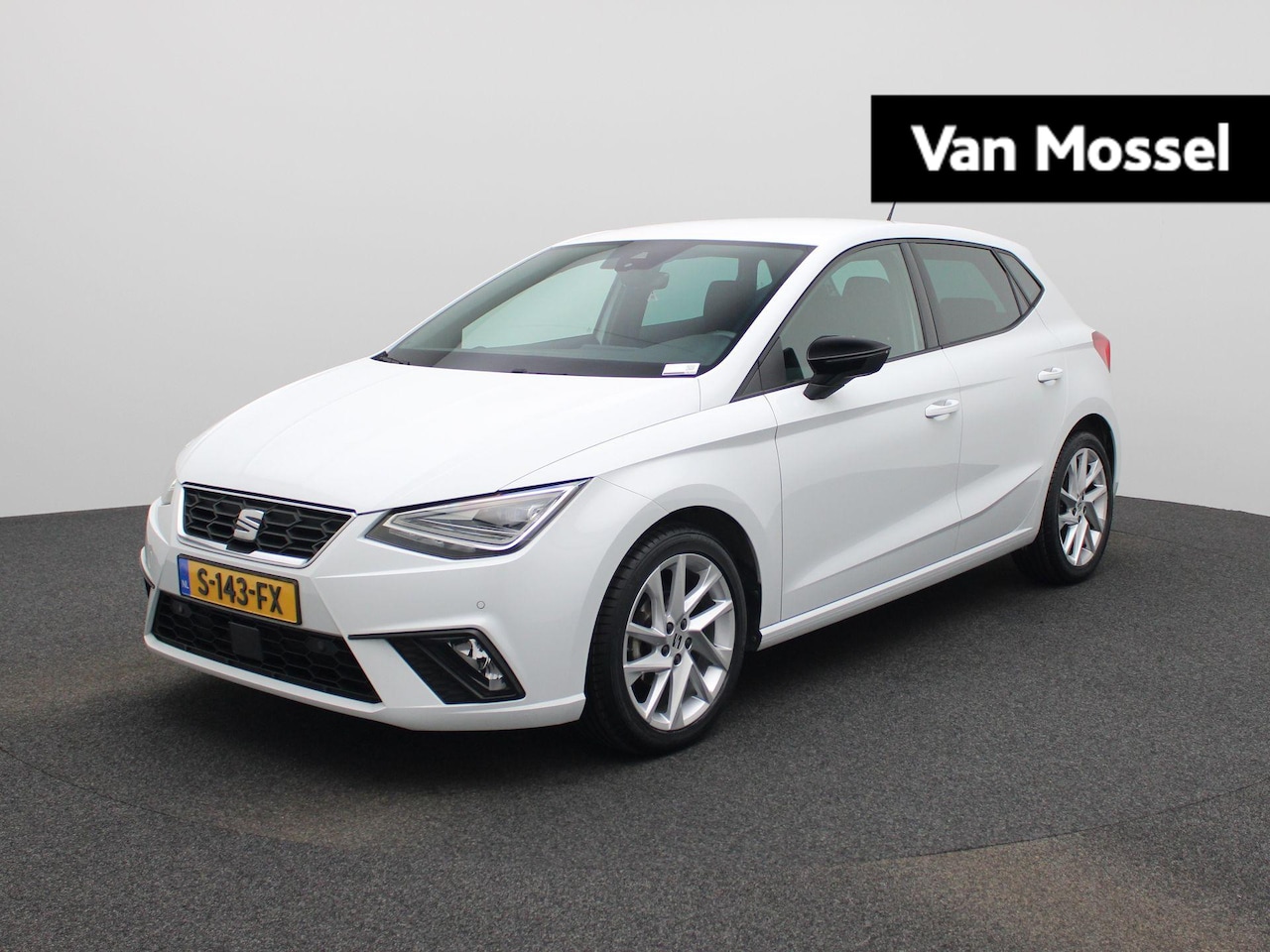 SEAT Ibiza - 1.0 EcoTSI FR Navigatie | Lichtmetalen velgen | FR sportstoelen | Parkeersensoren - AutoWereld.nl