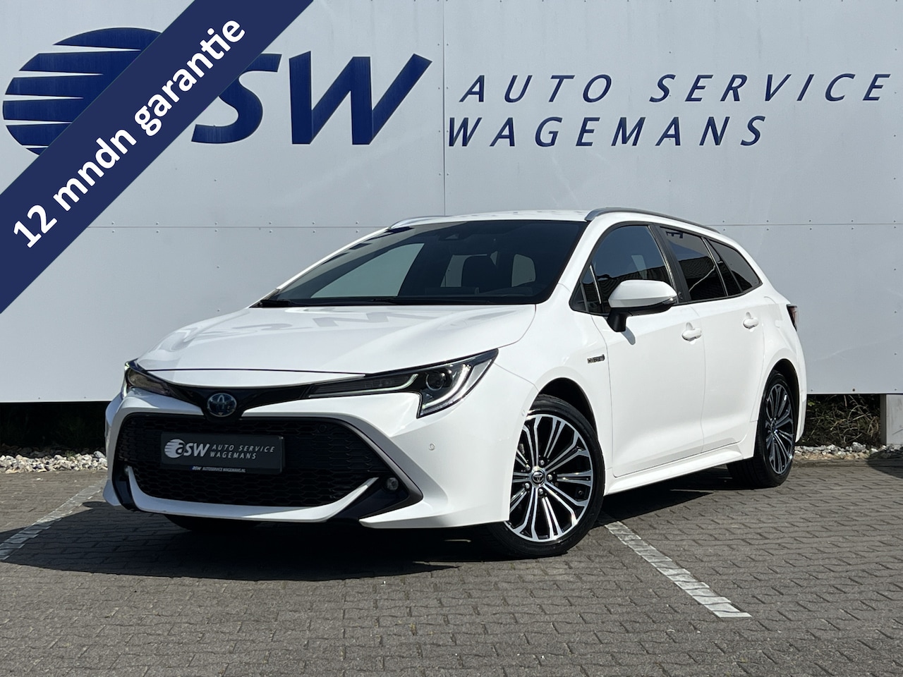 Toyota Corolla Touring Sports - 1.8 Hybrid Dynamic | Carplay | Camera | Dodehoek | Park Assist | Winter Pack - AutoWereld.nl