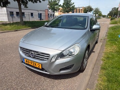 Volvo S60 - 2.0 D3 Summum|NAP|Clima