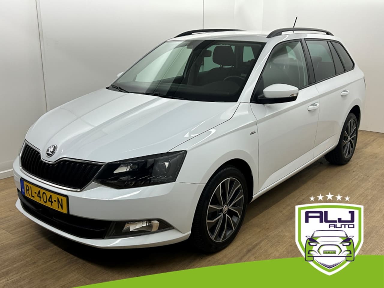 Skoda Fabia Combi - Occasion 1.0 TSI Drive | Wit | Tweedehands Skoda Fabia | Airco | Cruisecontrol | Bluetooth - AutoWereld.nl