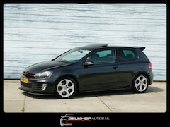 Volkswagen Golf - 2.0 GTI Airco Stoelverwarming Schuifdak