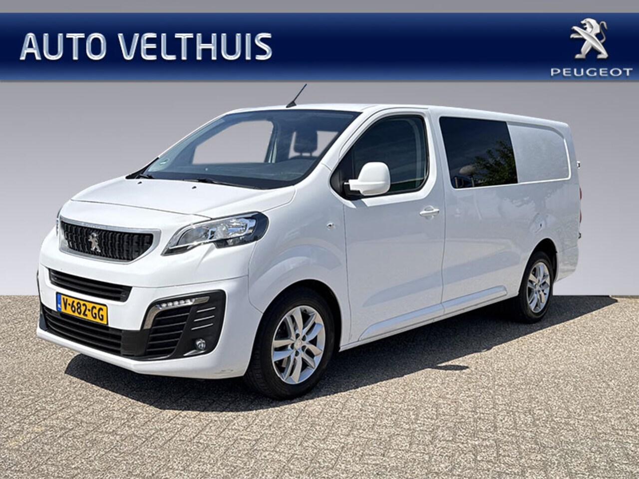 Peugeot Expert - 231L GB DC 2.0 BlueHDi 150pk 6-pers. Premium *dubbele cabine* - AutoWereld.nl