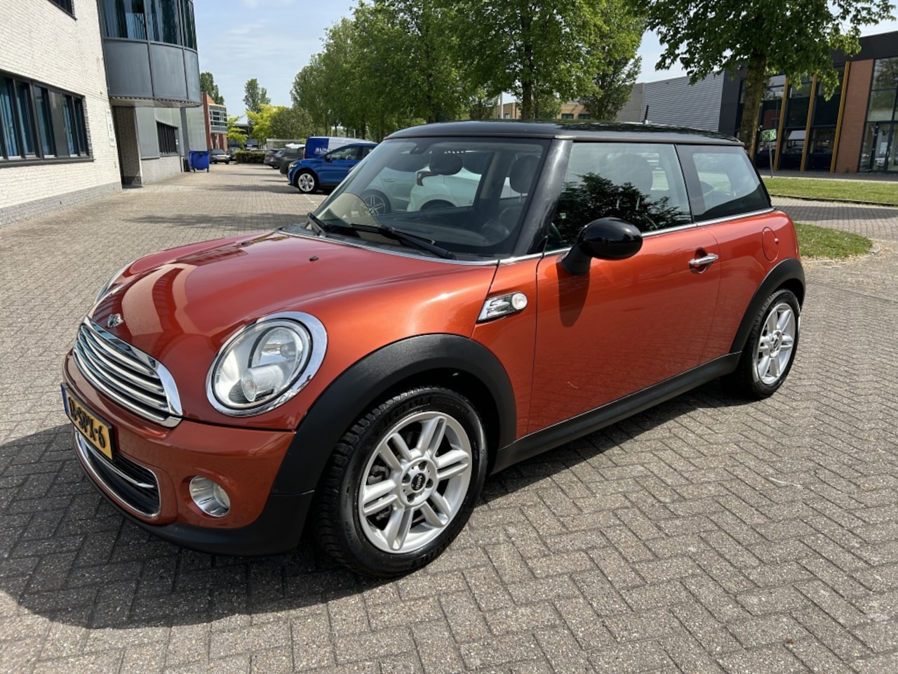 MINI 3-Deurs - 1.6 Cooper 10yII NAVI CLIMA CRUISE NAP! - AutoWereld.nl