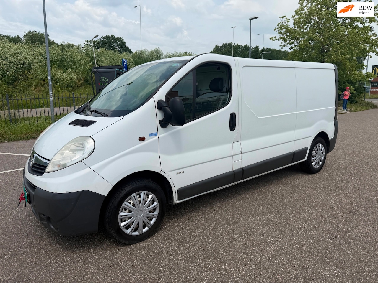 Opel Vivaro - 2.0 CDTI L2H1 Selection!EURO 5!WEING KM:194000NAP!APK:23-07-2026!2 SLEUTELS!TREKHAAK!BANDE - AutoWereld.nl