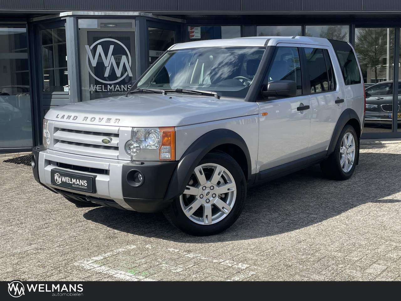 Land Rover Discovery - 4.4 V8 HSE Youngtimer l 7 persoons - AutoWereld.nl
