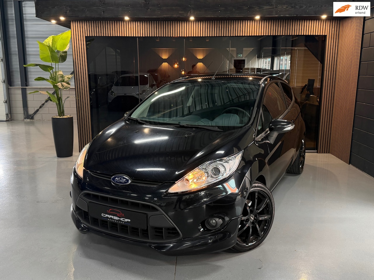 Ford Fiesta - 1.6 Sport 120PK MILLTEK/AIRCO/STOELVRM/RIJDTGOED - AutoWereld.nl