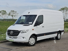 Mercedes-Benz Sprinter - 315 1.9 CDI L2H2 Pro L2H2 LED Mbux RWD Euro6 Airco Automaat Facelift Navi BPM-Vrij 170Pk E