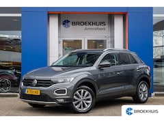 Volkswagen T-Roc - 1.5 TSI Style | Achteruitrijcamera | Trekhaak | AppleCarplay/Androidauto | adaptief Cruise