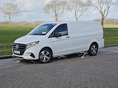 Mercedes-Benz eVito - eVito 112 L2 60 kWh 112 60kWh 261Km WLTP Nieuw-Type MBUX Bumpers-Kleur LED Lm-Velgen 80kw
