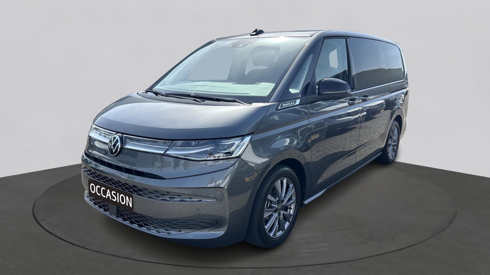 Volkswagen Multivan - L2H1 PHEV 1.4TSI 218pk 11,7kWh eHybrid Bulli-Edition 7-persoons / Panoramadak /Afneembare - AutoWereld.nl
