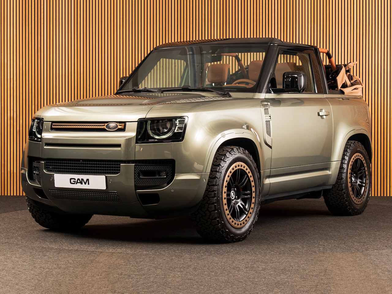 Land Rover Defender 90 - 5.0 P425 90 X VALIANCE CONVERTIBLE | HERITAGE - AutoWereld.nl