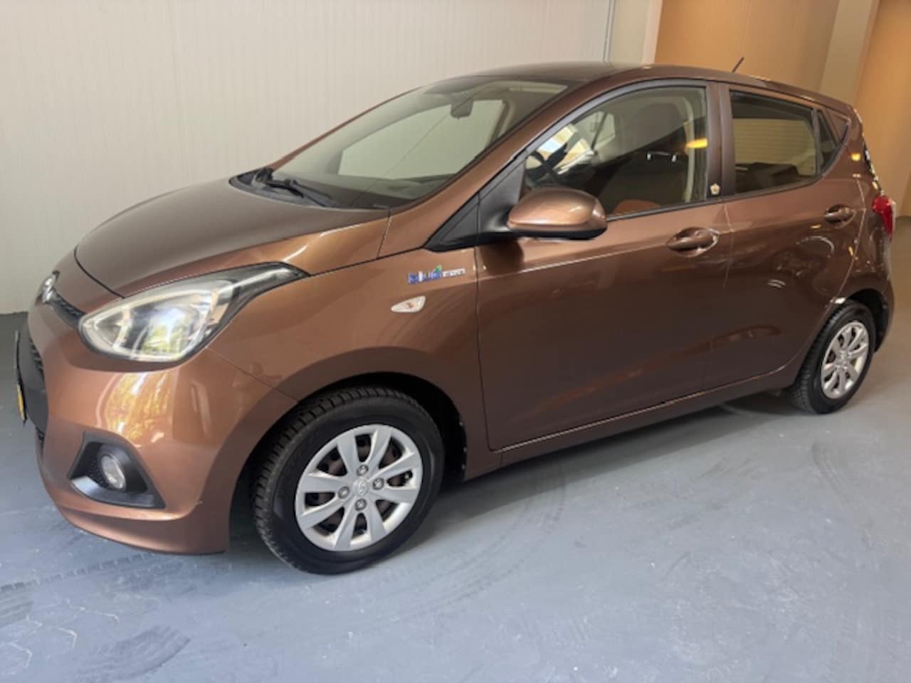 Hyundai i10 - 1.0i i-Motion Comfort Climate Cruise !! - AutoWereld.nl