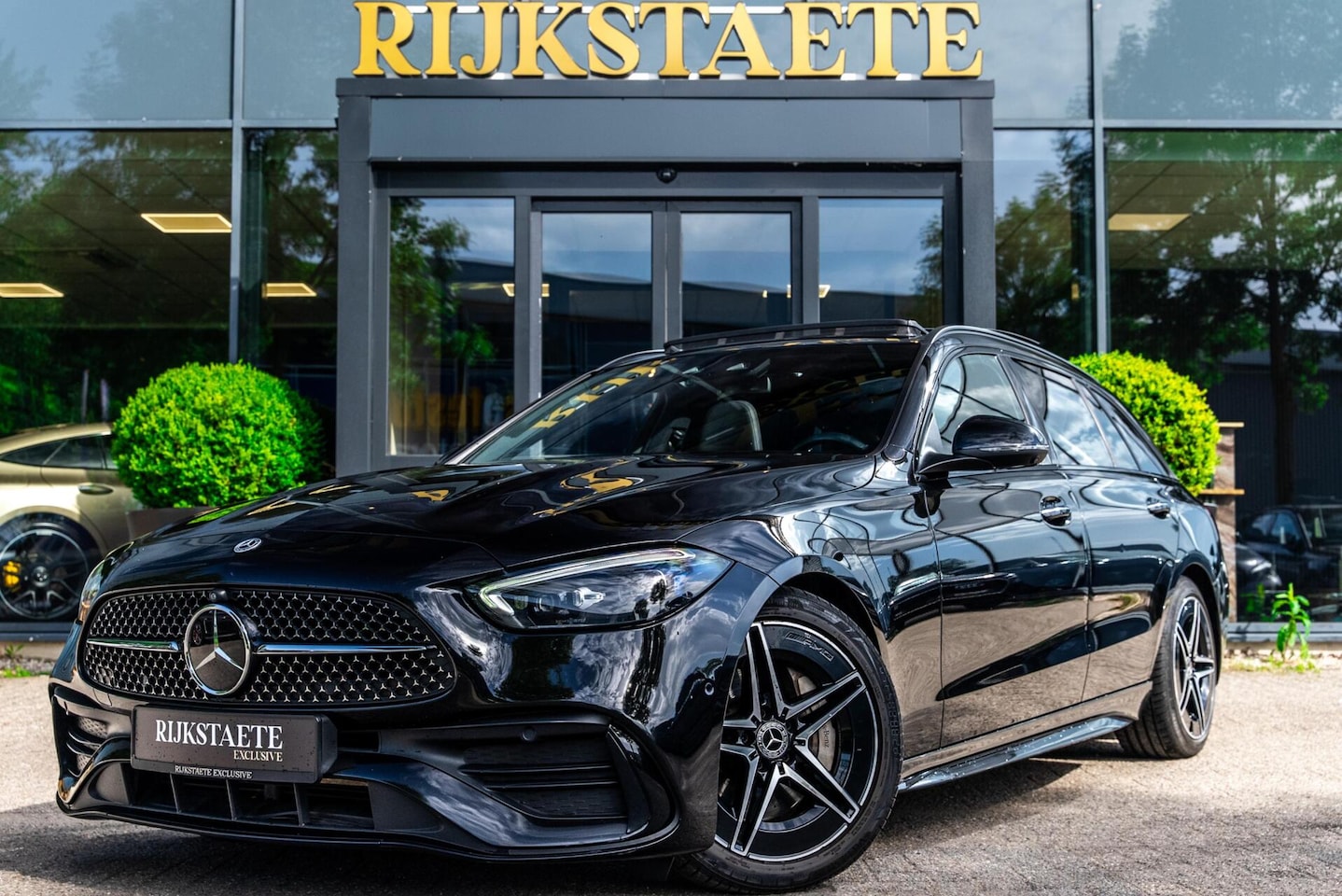 Mercedes-Benz C-klasse Estate - 220d AMG Line|PANO|BURMESTER|MEMORY - AutoWereld.nl