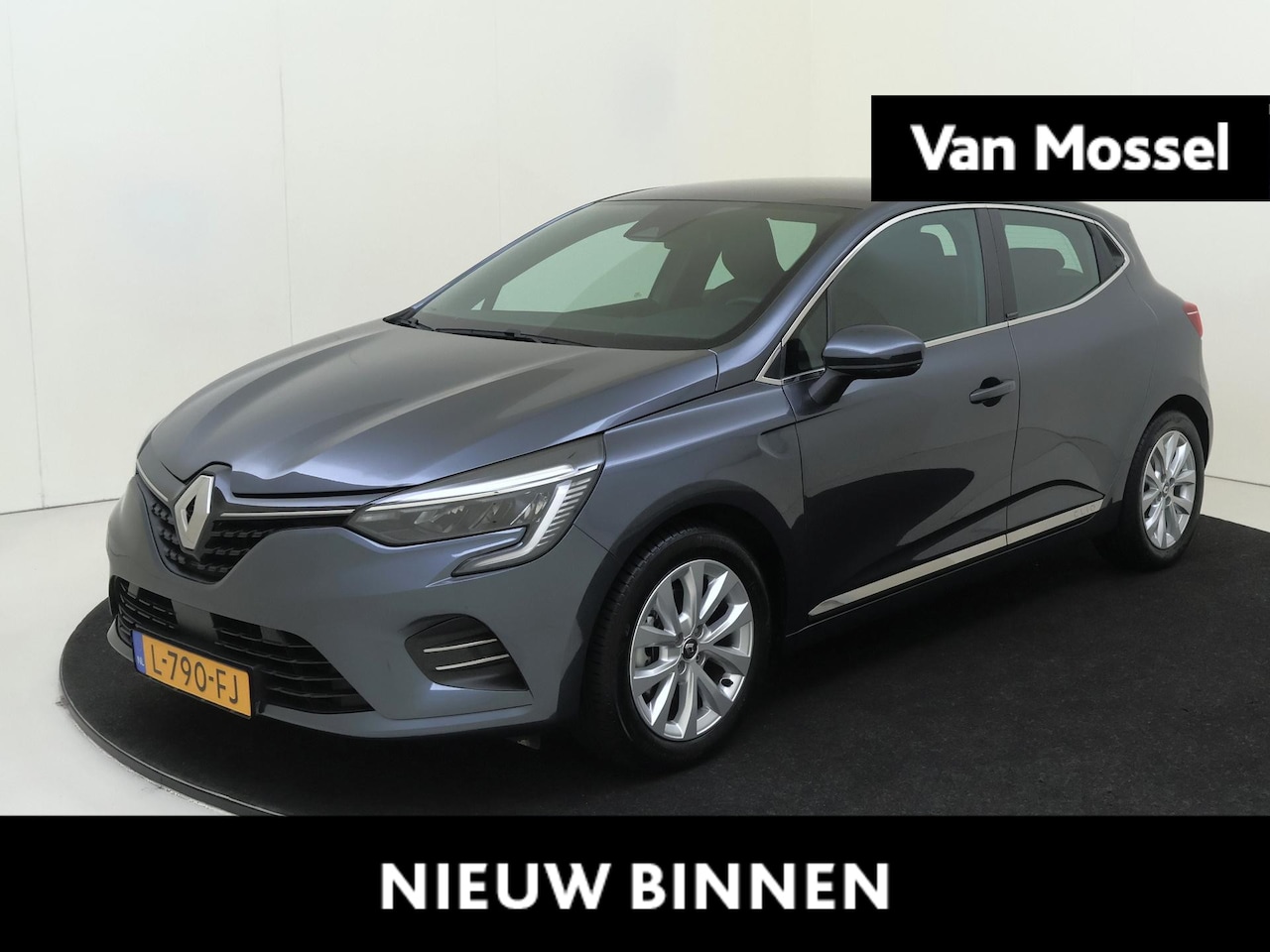 Renault Clio - 1.6 E-Tech Hybrid 140 Intens | Climate control | Half leder | LM velgen - AutoWereld.nl