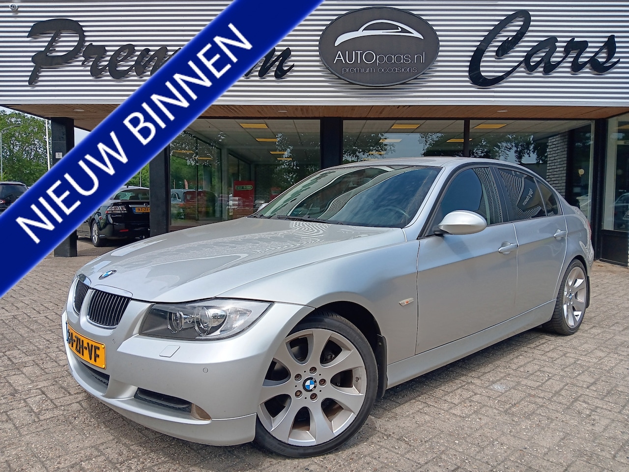 BMW 3-serie - 318i Business Line|ORG NL|DEALERONDH|NAV GROOT|COMFT SEAT|BREEDSET|ZEER NETJES - AutoWereld.nl